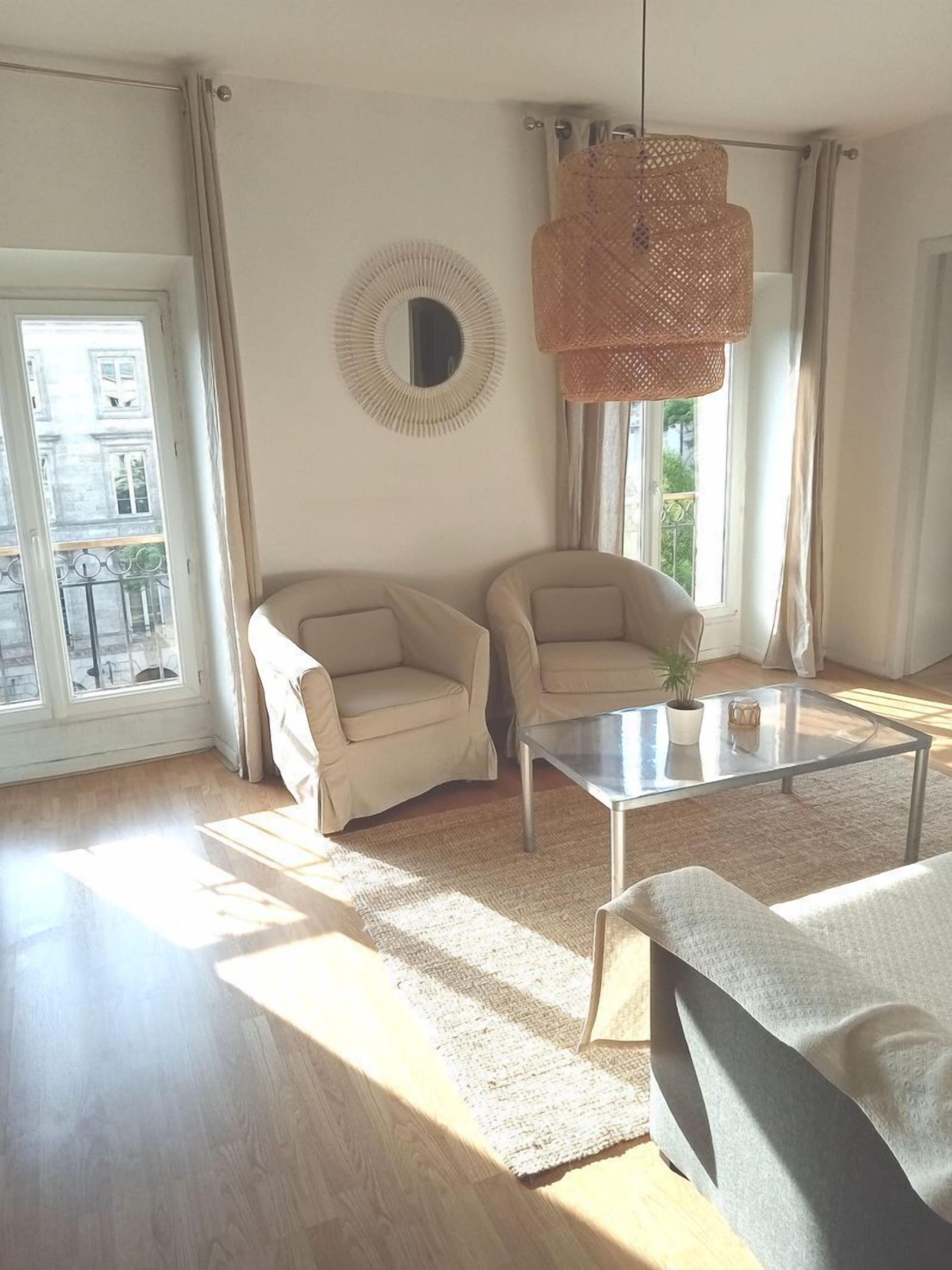 Very Nice, Bright And Quiet 2-bedroom Apartment In The Heart Of Bordeaux - Bordeaux