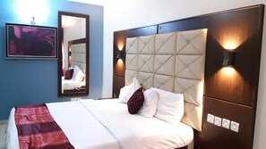 Standard Room | Individually decorated, free WiFi, bed sheets - Santiago Bay Hotel (Abuja)