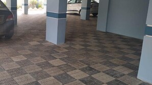 Free self parking - Latha's Home Stay (Hyderabad)