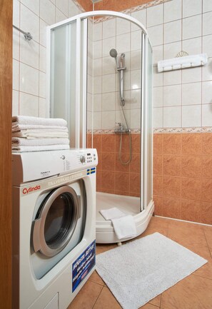 Bathroom - ReHouse (Vilnius)