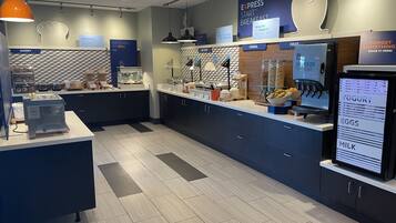 Desayuno buffet incluido todos los días