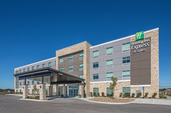 Exterior - Holiday Inn Express & Suites West Omaha - Elkhorn by IHG (Elkhorn)