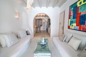 Villa, 3 Bedrooms | Living area