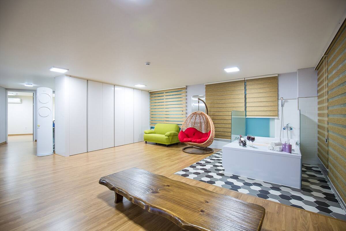 Kamer | Woonruimte | Flatscreentelevisie