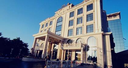 Hotel JSR Continental