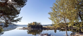 Riverdam Hotel & Steakhouse