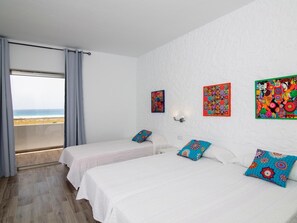 1 camera, accesso a Internet, lenzuola