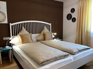 1 Schlafzimmer, Bügeleisen/Bügelbrett, kostenloses WLAN, Bettwäsche