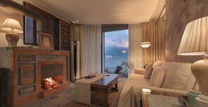 Classic-Suite, 1 Queen-Bett, Nichtraucher | Wohnbereich | LCD-Fernseher, Kamin, DVD-Player, iPod-Dockingstation