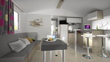 Mobile Home (Tourmalet) | In-room dining
