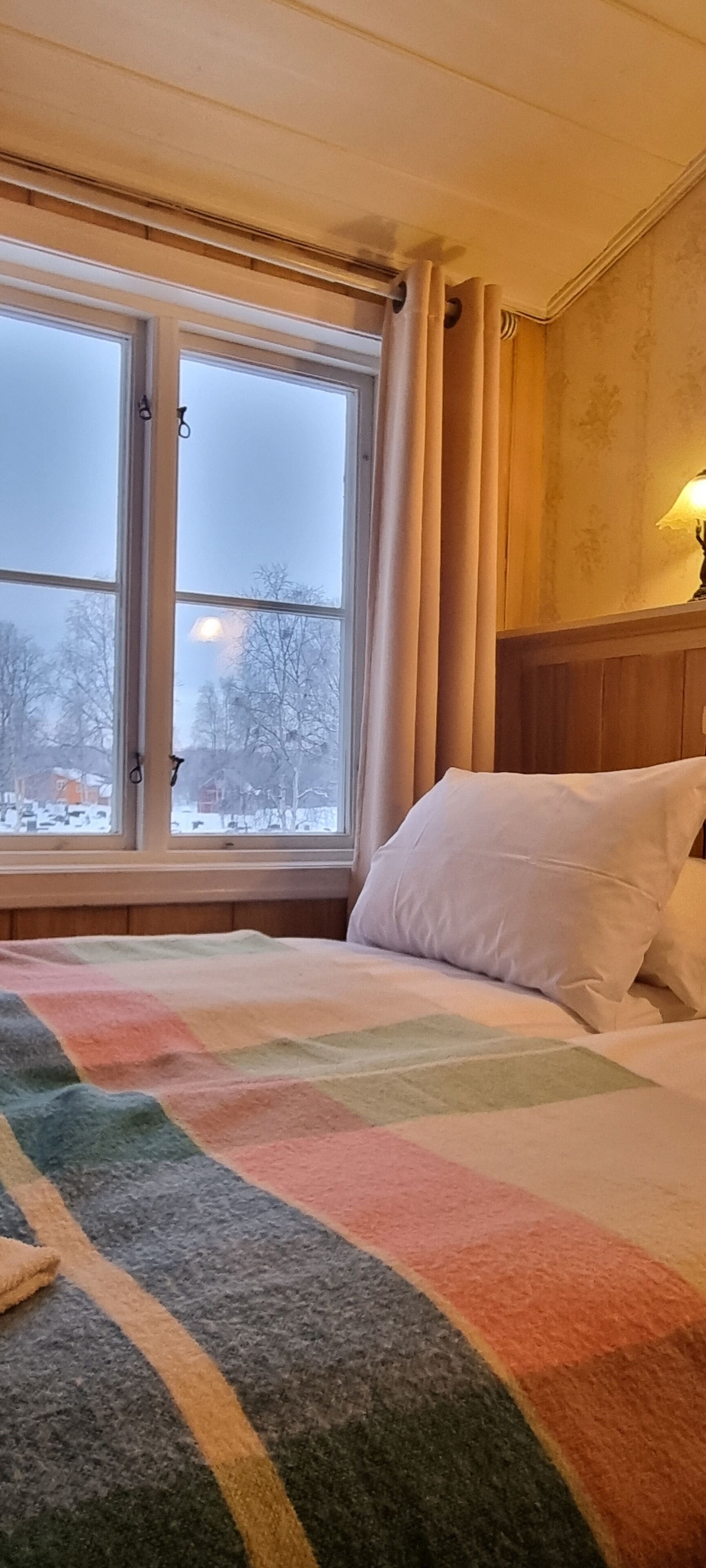 standard room, 1 double bed | individually decorated, individually furnished, blackout curtains