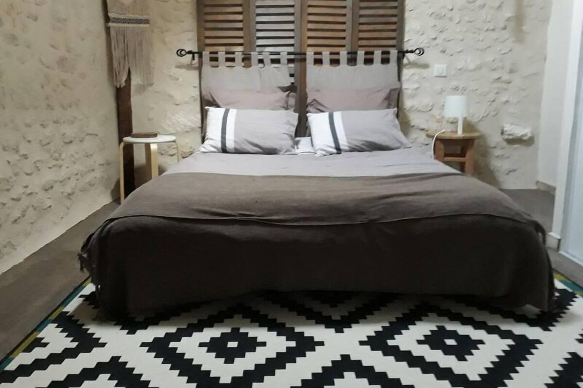 Family Suite, 2 Bedrooms, Shared Bathroom (Caramel) | Premium bedding, blackout drapes, WiFi (free), bed sheets
