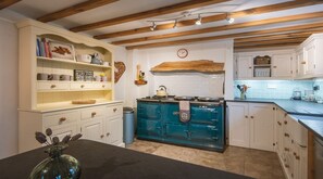 Interior - Church Cottage West Down, Sleeps 6-7, Dog Friendly (Ilfracombe)