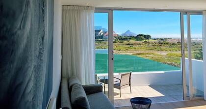 Peach on Beach Boutique Guesthouse