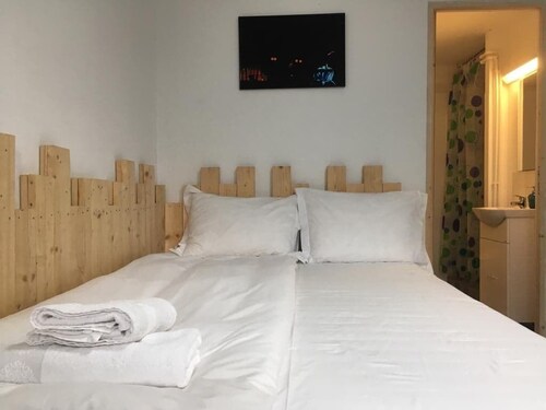 Gara de Nord Poshtel