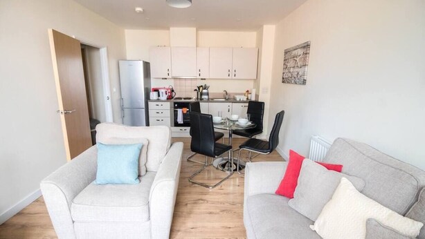 Living area - Golden Heights (Maidstone)