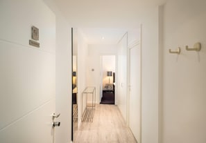 Suite junior, 1 cama de matrimonio | Ropa de cama hipoalergénica y cortinas opacas