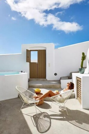 Studio with Private Hot Tub | Terrace/patio - The Small Architect's House (Santorini)