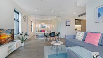 公寓 (1 Bedroom) | 客廳 | 電視