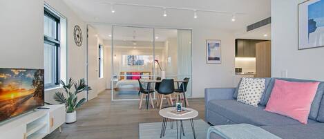 Apartment (1 Bedroom) | Living room | TV