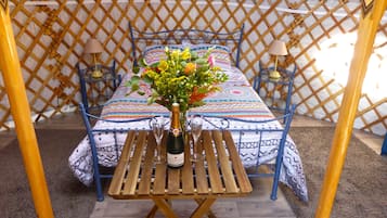 Cabin Deluxe | 1 phòng ngủ, trang trí khác biệt