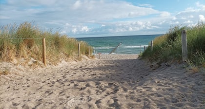 Schlösschen Sundische Wiese