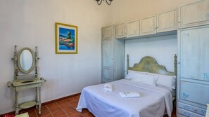 5 bedrooms, iron/ironing board, travel cot, WiFi - Almendros Antequera - Los Nogales by Ruralidays (Málaga)