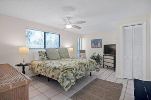 3 chambres, fer et planche à repasser, Wi-Fi gratuit, draps fournis