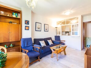 TV - Apto Jardines de Mariote. Appartment in San Cristobal beach with wifi. (Almuñécar)