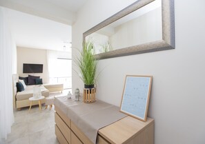 Hallway - Royal Villa 2 (Podstrana)