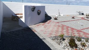 BBQ/picnic Area - Sea esta Selfcatering  Guesthouse (Bergrivier)