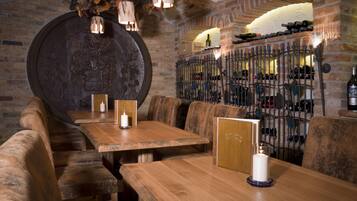 Wine bar