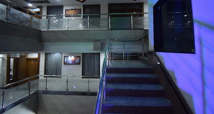 OYO 60291 Hotel Siddhi Vinayak
