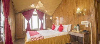 Hotel Kalash