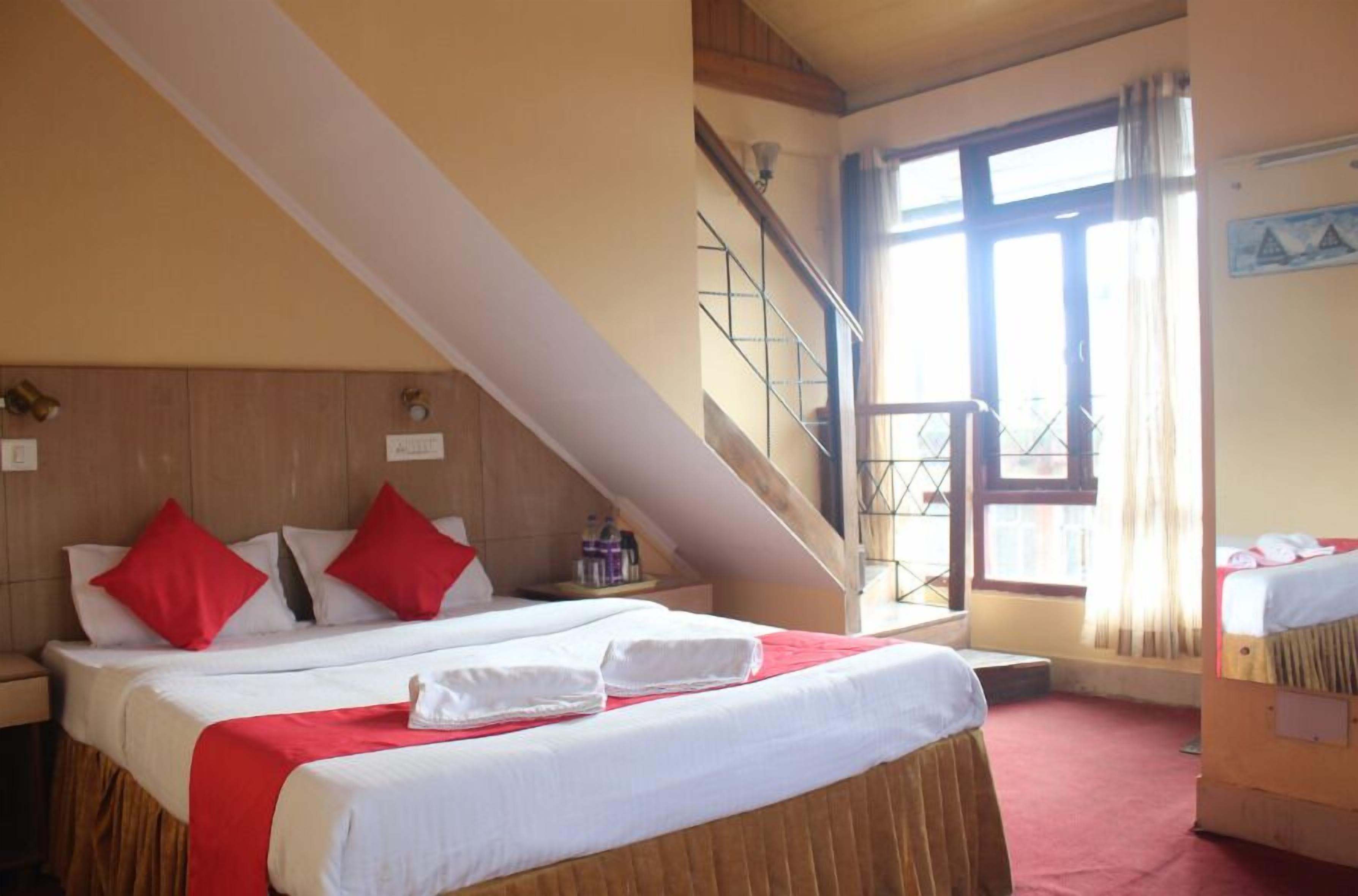 Premium bedding, bed sheets