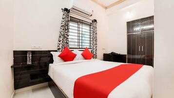 Single Room | Free WiFi, bed sheets