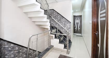 OYO 15496 Shree Hari Castle