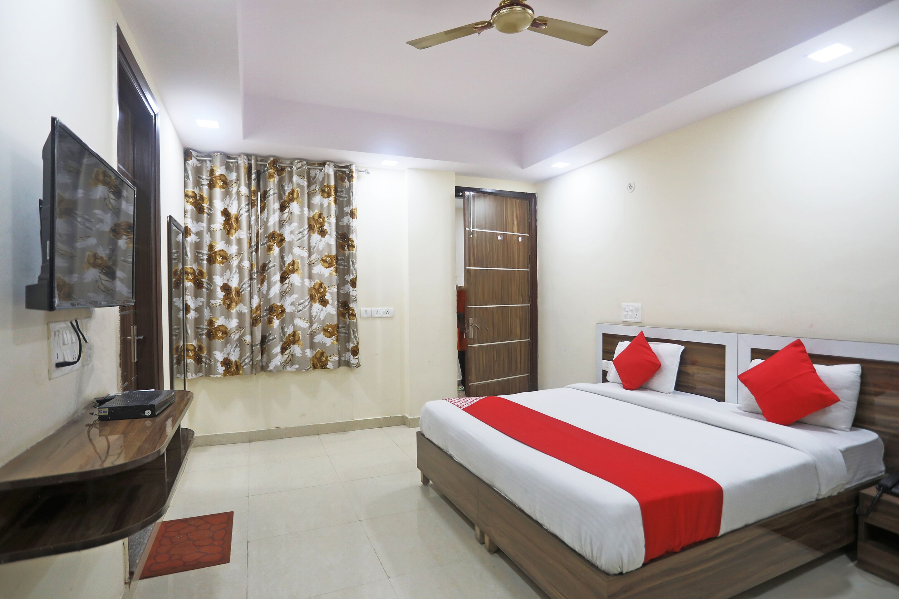 Phòng đôi hoặc 2 giường đơn | Truy cập Internet không dây miễn phí 