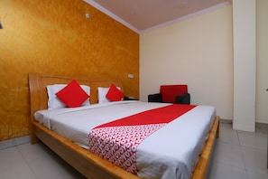 Habitación con 1 cama matrimonial o 2 individuales | Wifi gratis y ropa de cama