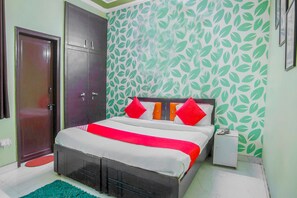 Doppel- oder Zweibettzimmer | Kostenloses WLAN, Bettwäsche