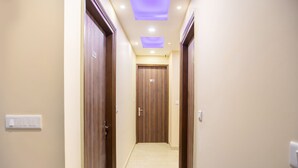 Unclassified image, 2 of 17, button - OYO 29932 Hotel R S Plaza (New Delhi)