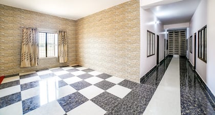 OYO 37914 Hotel Kalindi