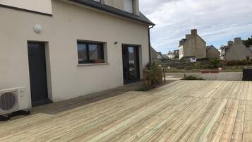 Enceinte de lâhĂ©bergement