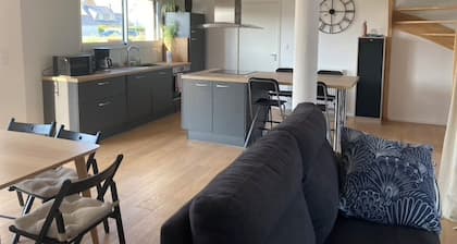 Haus mit Meerblick in Strandnähe