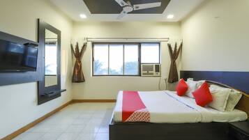 Room | Free WiFi, bed sheets