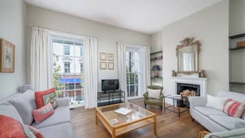 ์ํํธ (2 Bedrooms) | 2 ๊ฐ์ ์นจ์ค, ๋ค๋ฆฌ๋ฏธ/๋ค๋ฆฌ๋ฏธํ, ๋ฌด๋ฃ WiFi, ์นจ๋ ์ํธ