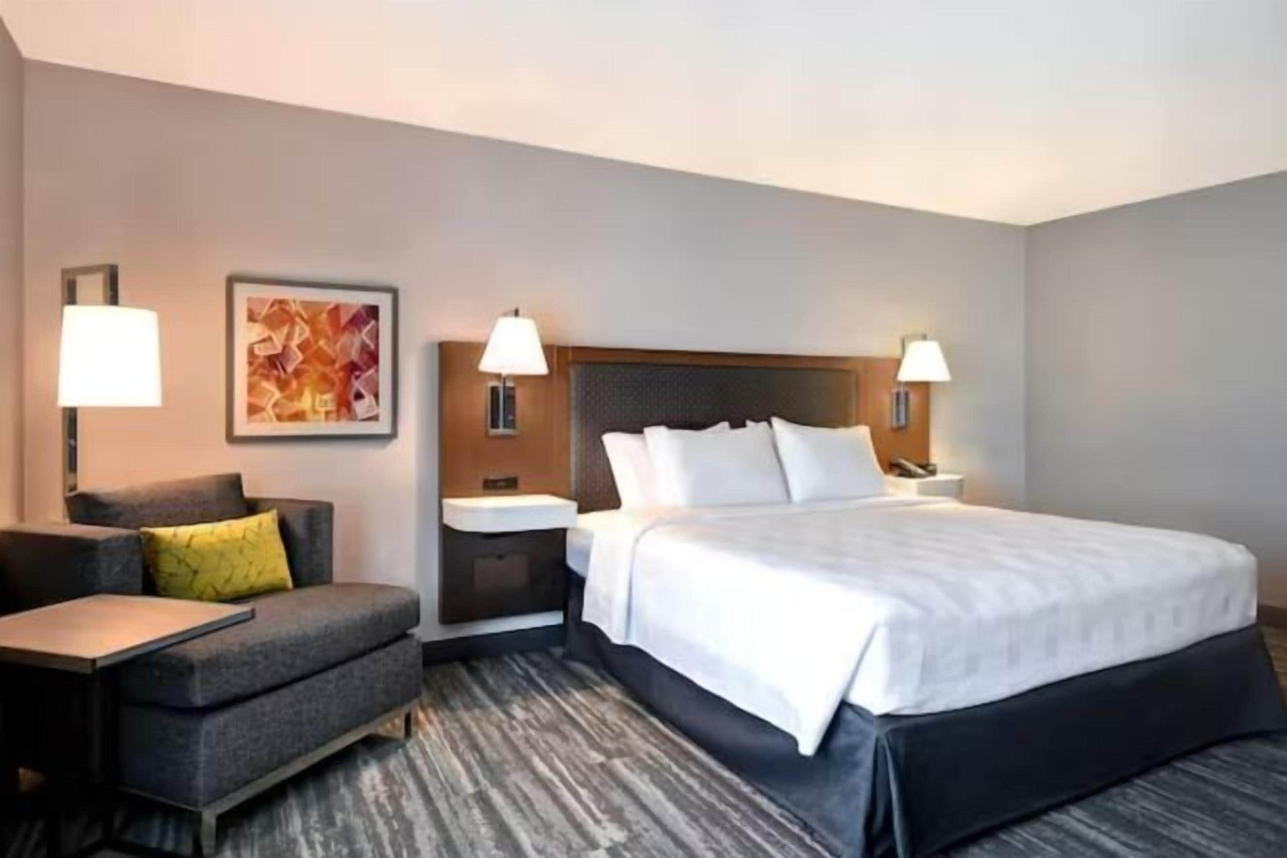 Coffres-forts dans les chambres, bureau