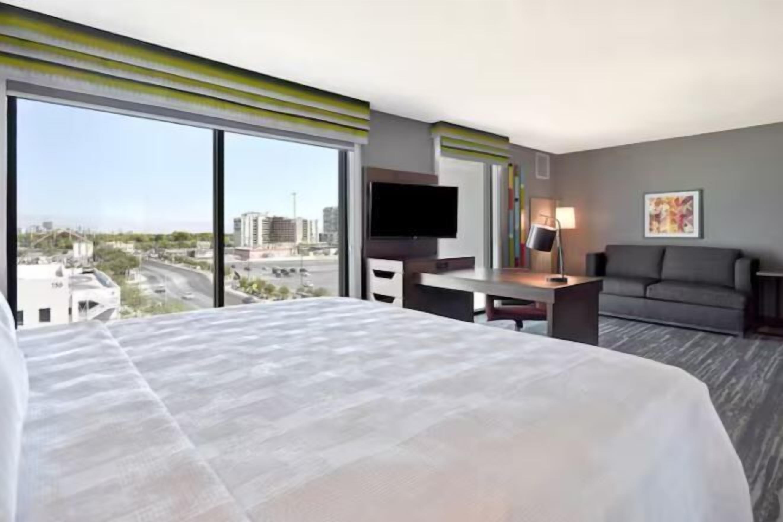 Coffres-forts dans les chambres, bureau