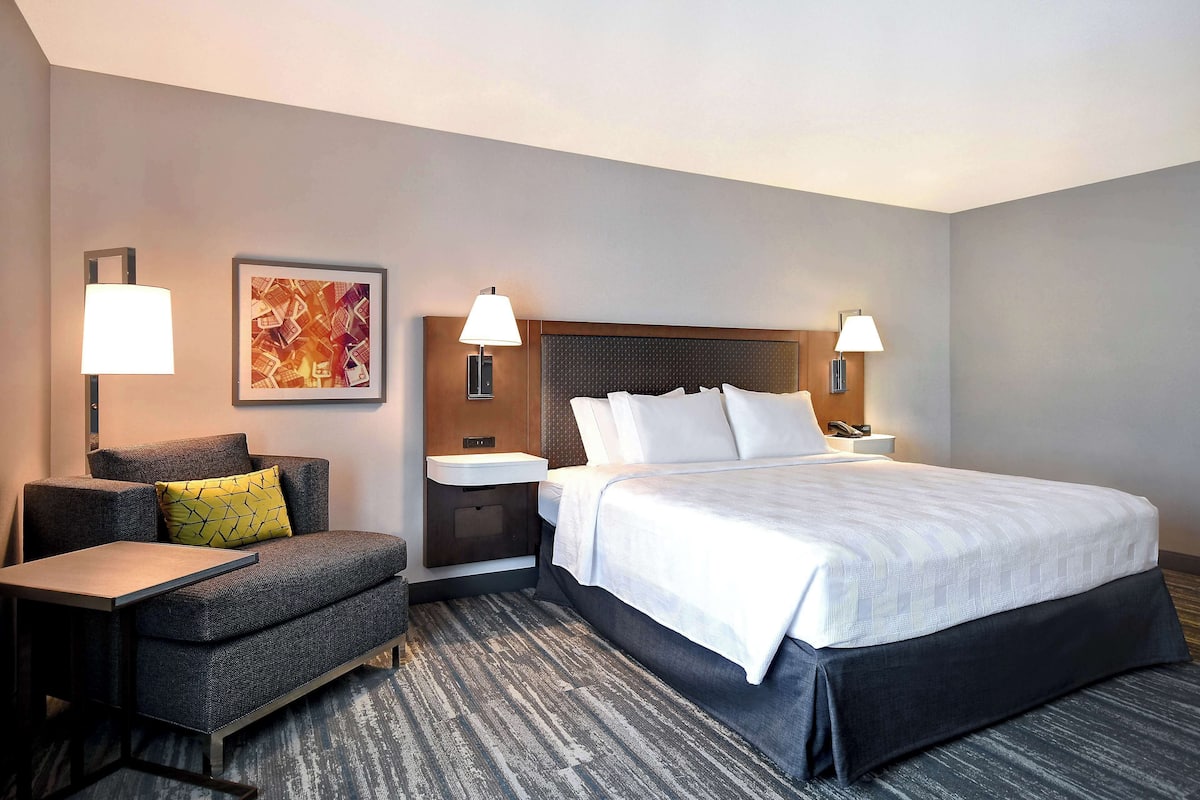 1 bedroom, in-room safe, desk, laptop workspace