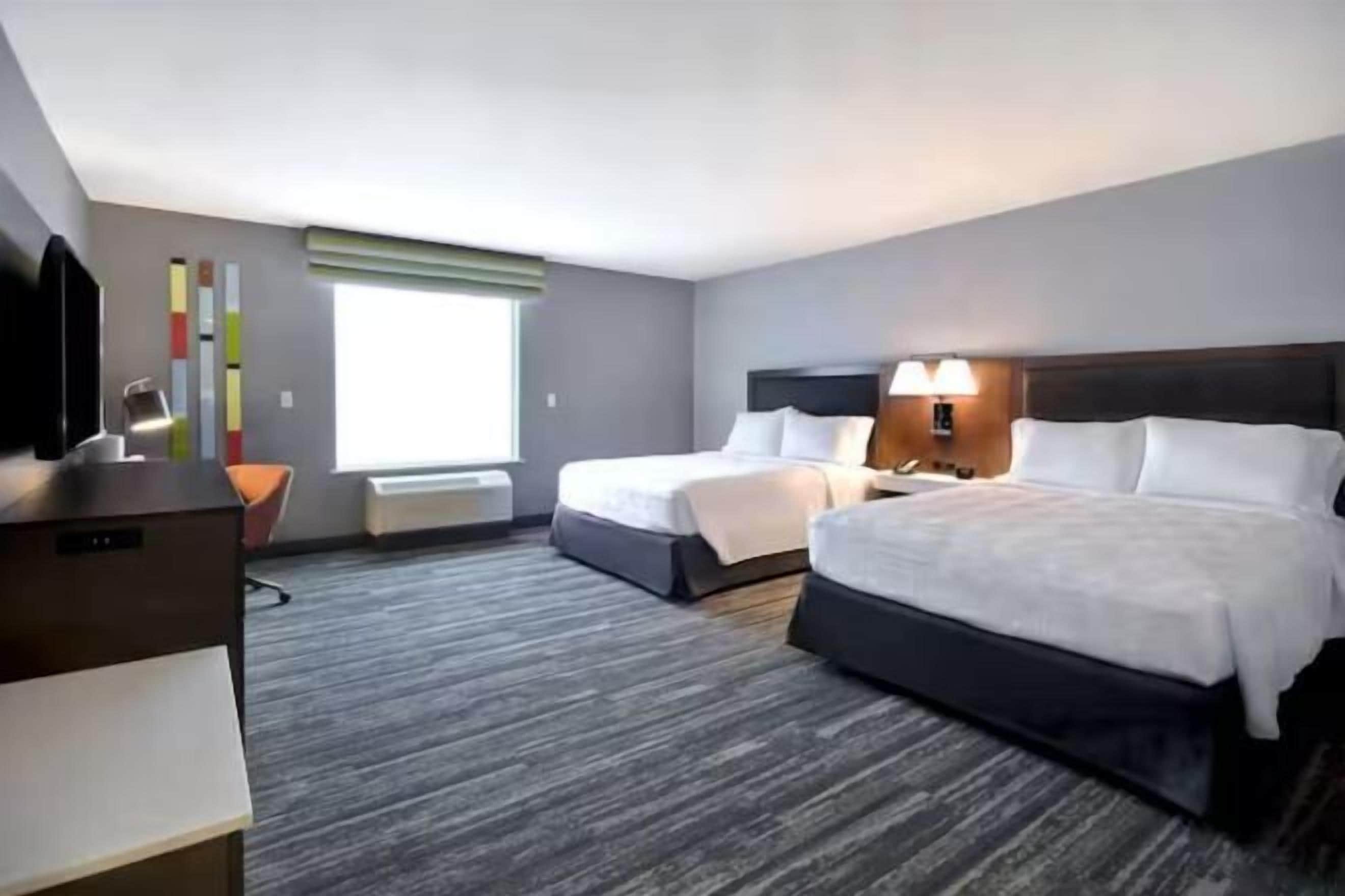 Coffres-forts dans les chambres, bureau